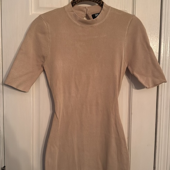 Hera collection backless cross cross tie tight fitting dress NWT L - Picture 2 of 12